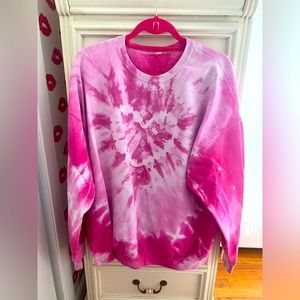 Urban outfitters heart sweatshirt